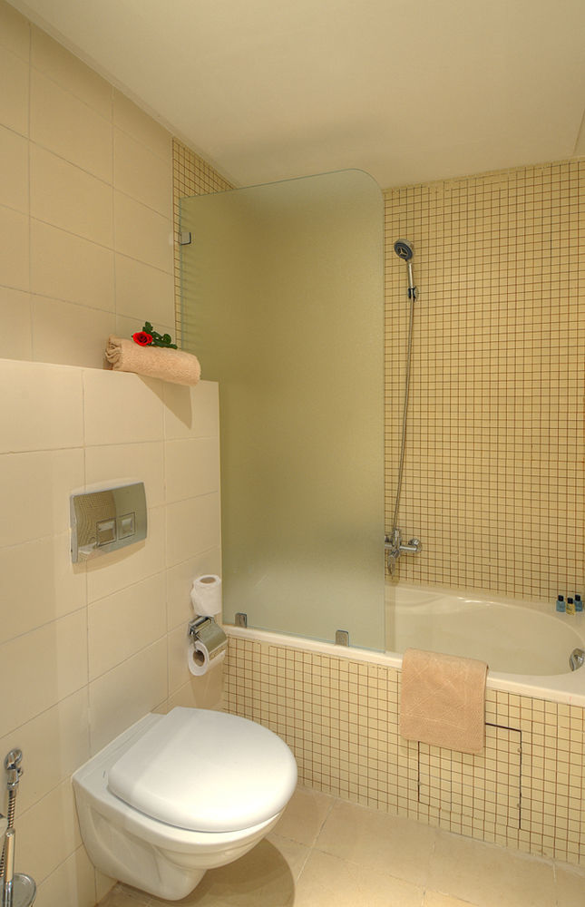 Tiba Hotel 3*