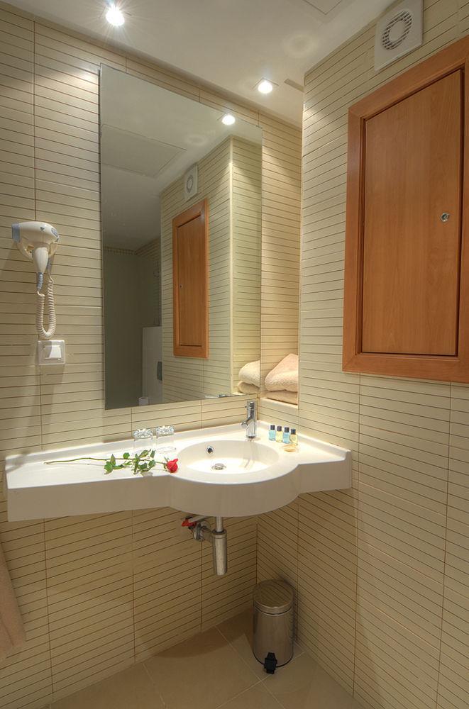 Hotel Tiba 3*